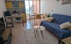 Studio cosy vue et front de mer